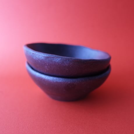 岩﨑晴彦／IWASAKI Haruhiko「小鉢 黒」