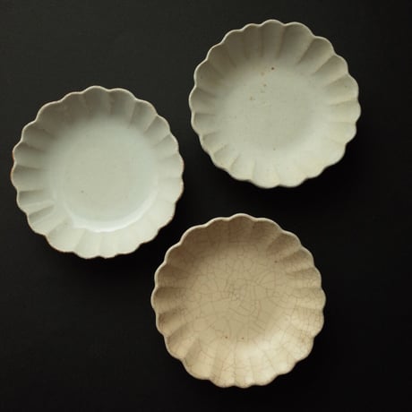 たくまポタリー／Takuma pottery「ハナ小皿」