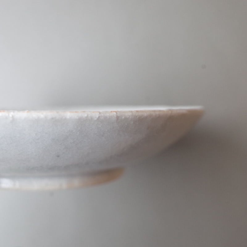 たくまポタリー／Takuma pottery「6寸皿 まる菊」 | オトメの金沢 陳列室