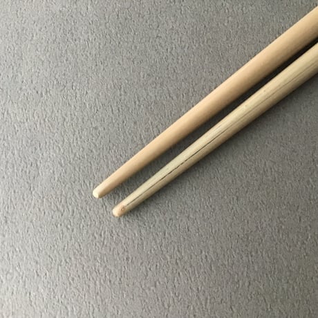 名雪園代／NAYUKI Sonoyo「漆の箸 との」
