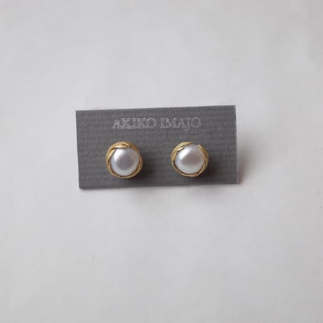 今城晶子／IMAJO Akiko「淡水パール包みのピアス／イヤリング」