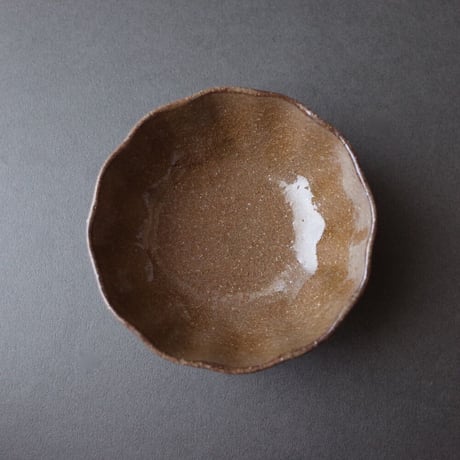 たくまポタリー／Takuma pottery「4寸鉢 ひらひら」