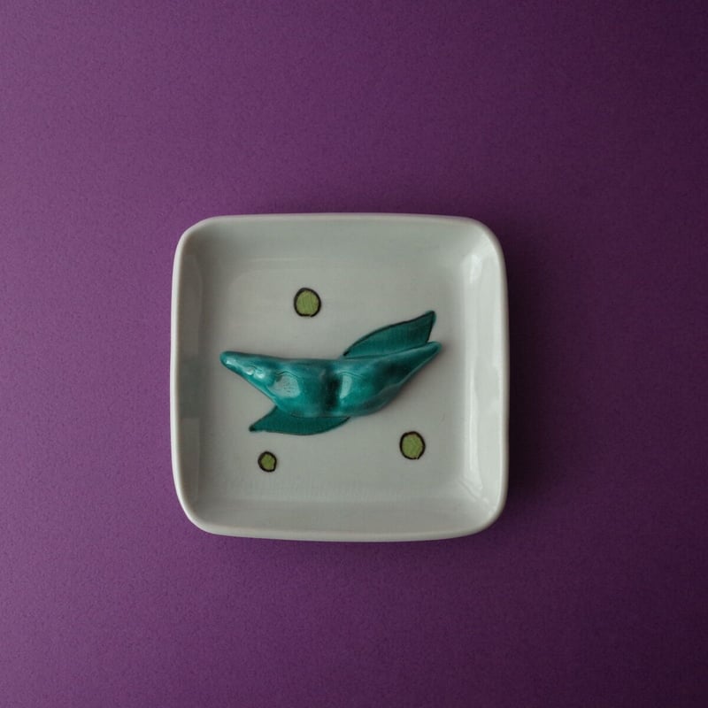 今江未央／IMAE Mio「九谷焼立体四角皿」 | オトメの金沢 陳列室