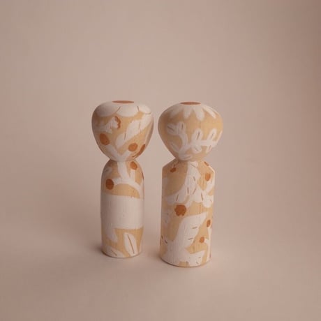 岩本清商店 × おざわさよこ「花着るこけし2」