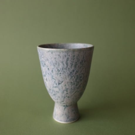 結城 彩／YUKI Aya「杯（高台）濃淡青」