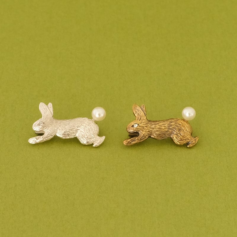 希少boucher ブローチ　犬とうさぎ 希少boucher ブローチ 犬とうさぎ