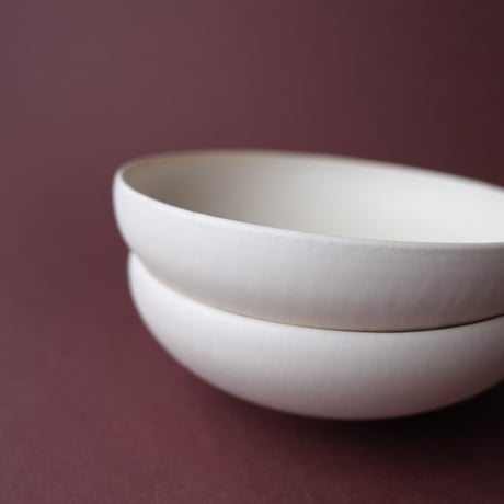 結城 彩／YUKI Aya「マル鉢 white」