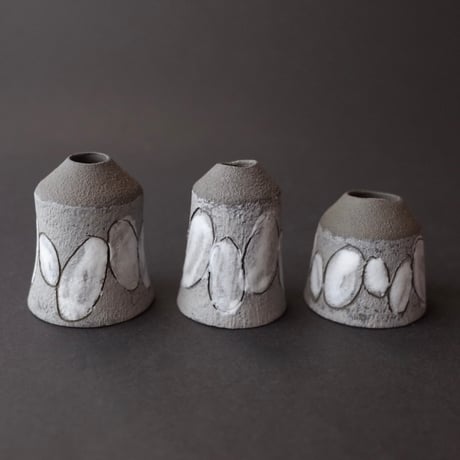 山田睦美／YAMADA Mutsumi「花入 小」