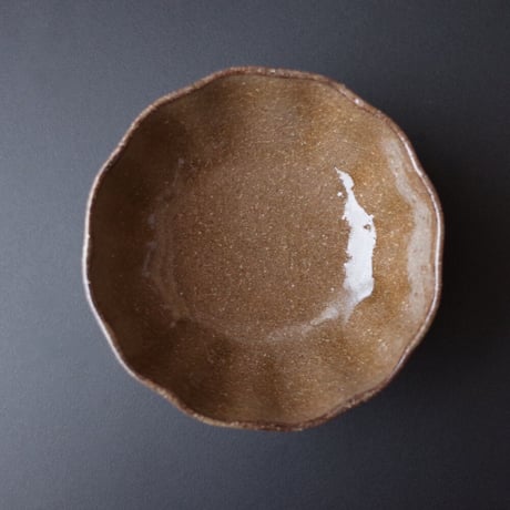 たくまポタリー／Takuma pottery「4寸鉢 ひらひら」