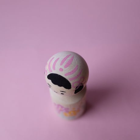 岩本清商店／IWAMOTO Kiyoshi Shouten「赤池佳江子 ミニこけし」
