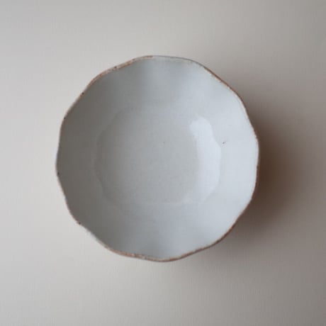 たくまポタリー／Takuma pottery「4寸鉢 ひらひら」