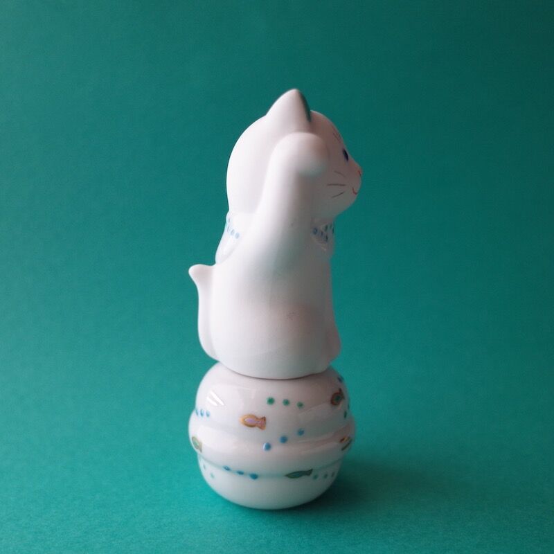 上出長右衛門窯／KUTANI CHOEMON「鈴乗り二寸ちょうえもん招猫 人魚と