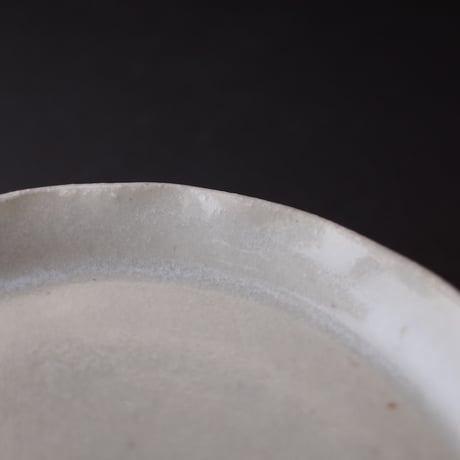 たくまポタリー／Takuma pottery「４寸皿 コンポート やわグレー」