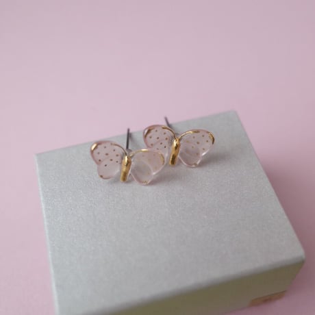 静観朋恵／SHIZUMI Tomoe「ちょうちょピアス／イヤリング」