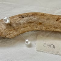 "aediイディー"マルチpearl pin