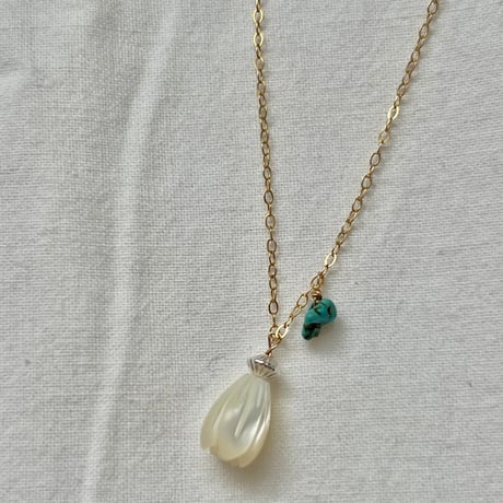 aediイディby GBLUE  pikake necklace