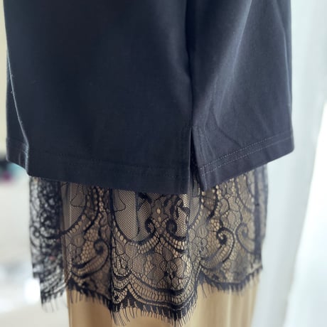 cool touch top ➕ヘムlace