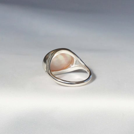 Pink shell × Quartz Ring