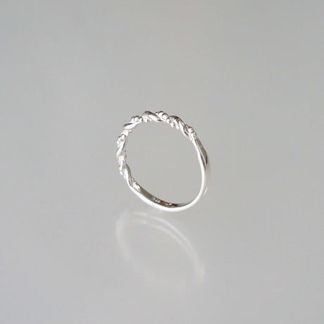 Twist  Ring / sv925