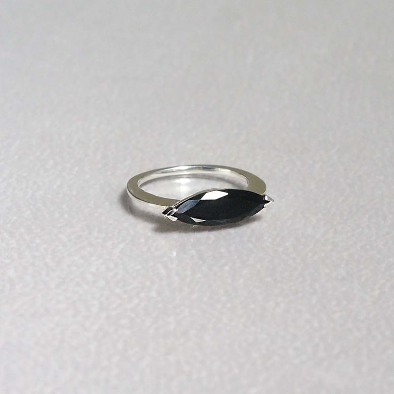 ayakiyoshima Marquise Ring Onyx