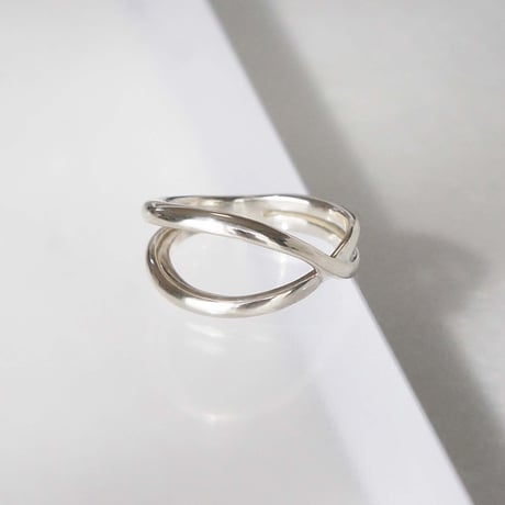 Legato  Ring