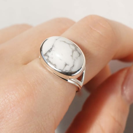 Magnesite Ring