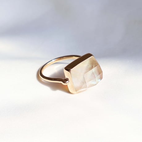 Yako Shell × Rutilated Quartz  Ring