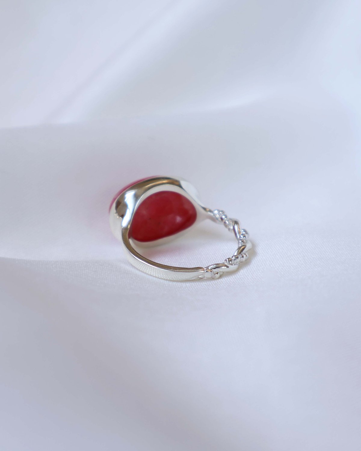 じゅわーっとくる！綺麗なロードナイト！すんごい！ ロードナイトの意味 | パワーストーンの意味・一覧 | Natural Style