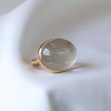 Amphibole in Quartz Ring