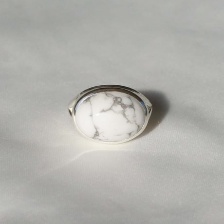 Magnesite Ring