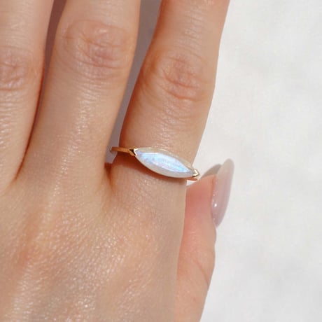 Marquise Ring Rainbow moonstone / k10