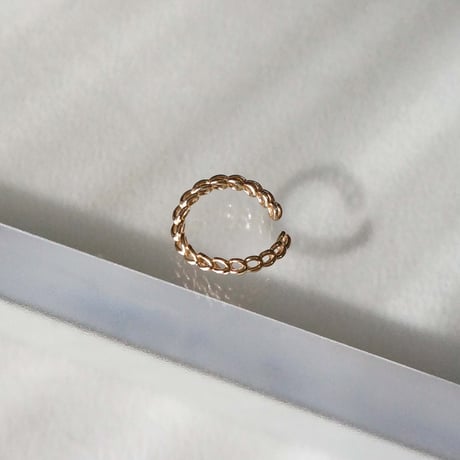 Fuga Ear cuff / k10