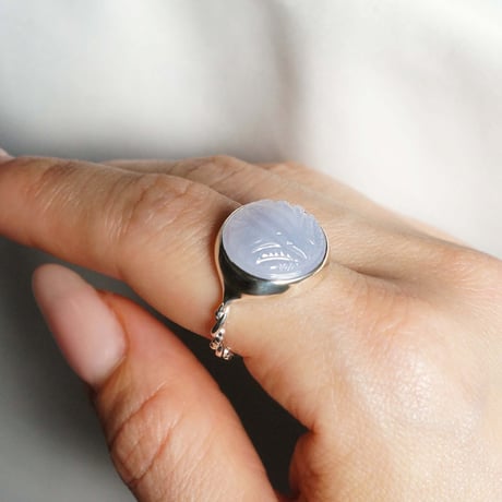 Carving Chalcedony Ring