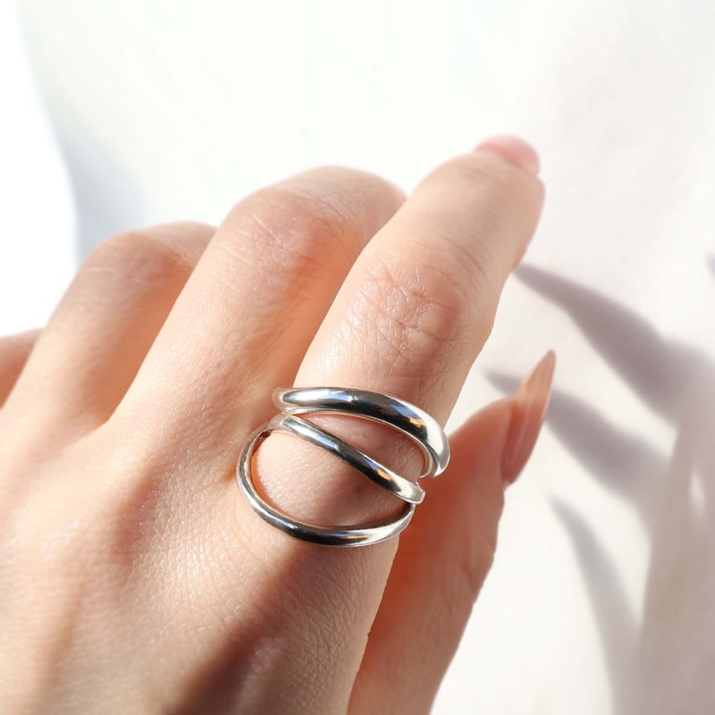 Wave Ring | AYA KIYOSHIMA JEWELRY