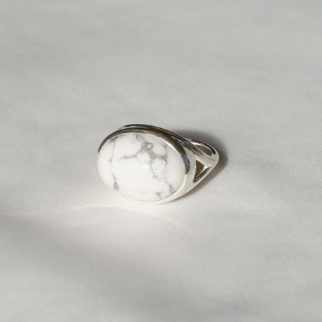Magnesite Ring