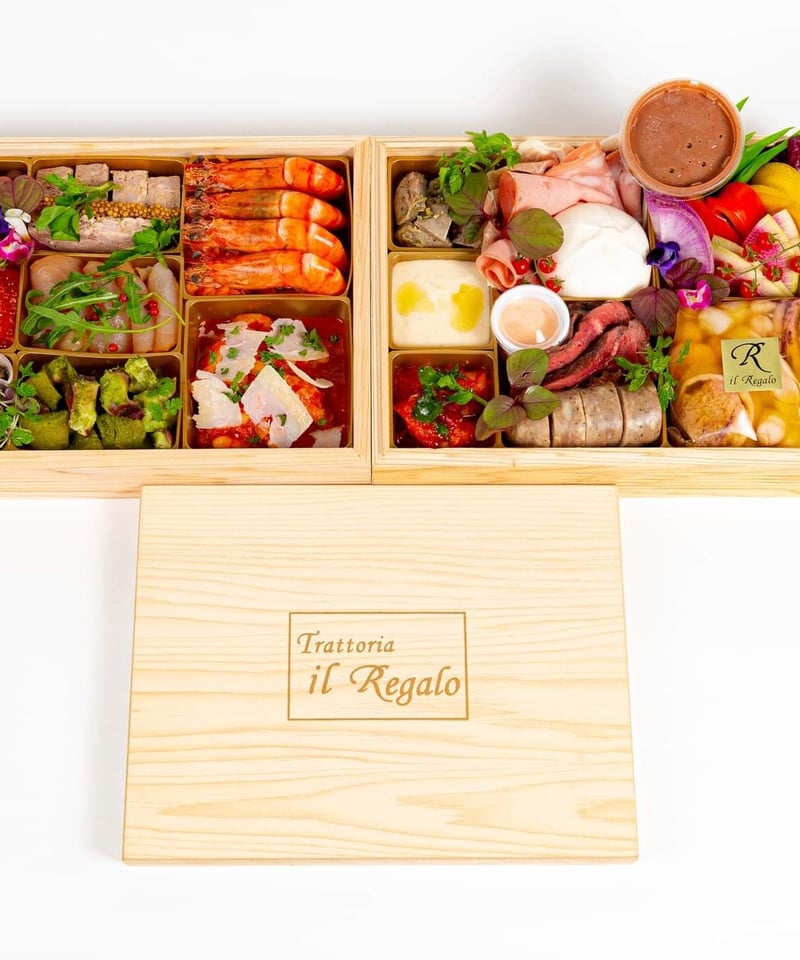 ♦︎最終価格♦︎ mushimeganebooks. ディナープレート 2点セット ♦︎最終価格♦︎ mushimeganebooks. ディナープレート 2点