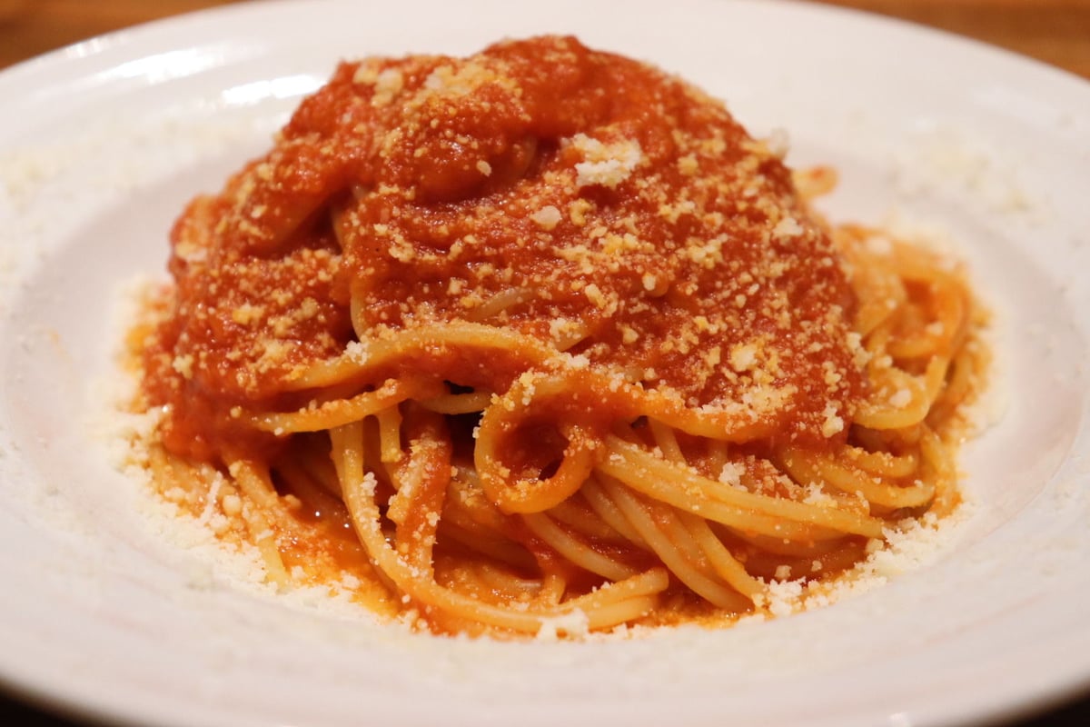 究極の旨味！！ レガーロの自家製トマトソース 大容量300g2人前