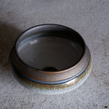 Φ9×h5.8㎝ titan bronze pot  H456