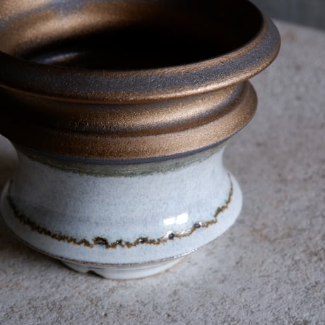 Φ10.5×h9㎝ titan bronze pot  H445