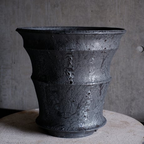 陶器鉢 作家鉢 植木鉢　陶 atelier Soel 中古美品】atelier soel 植木鉢 - メルカリ