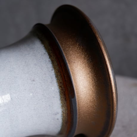 Φ14.2×h14.5㎝ titan bronze pot  H437