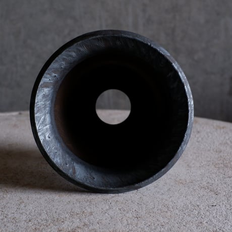 Φ13×h11㎝  bronze鉄彩pot  H563