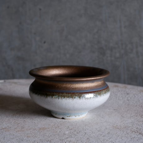 Φ10.2(in7.5)×h5.7㎝ titan bronze pot  H455
