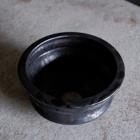 【OUTLET】Φ14(in11.8)×h7㎝  燻pot  H538