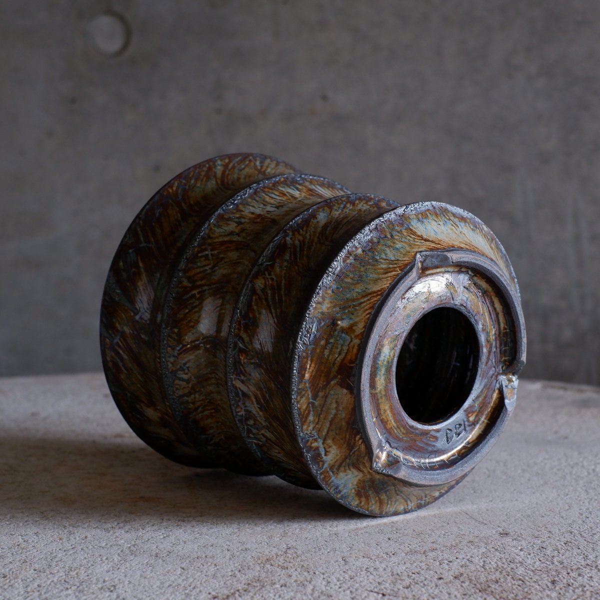 鉄仙 Φ11.7×h10.8㎝ titan鉄彩 pot G992 | 陶 atelier