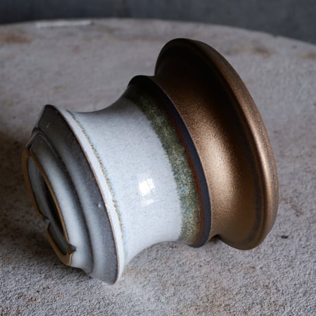 Φ11.5×h9.8㎝ titan bronze pot  H441