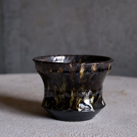 Φ9×h6.6㎝  鉄釉彩pot  H503