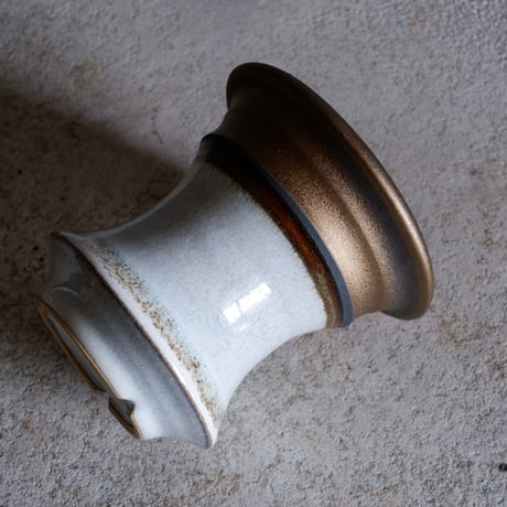 Φ10.7×h10.2㎝ titan bronze pot  H447