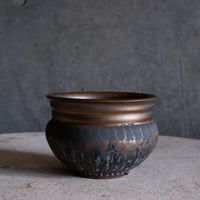 Φ11.3×h8.3㎝  titan bronze鉄彩pot  H407