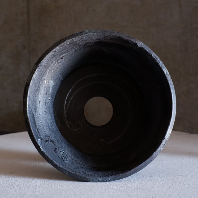 Φ21×h11.5㎝ black鉄彩pot G758 | 陶 atelier Soel